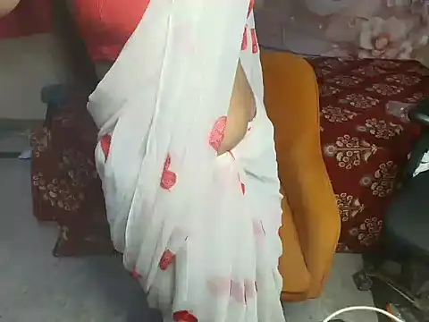 Snapshot of its-taniya chatting on 05-18-26, 12:29 its-taniya online show from 05-18-26, 12:29