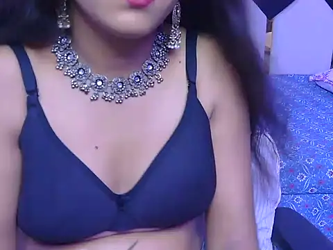 Snapshot of its-taniya chatting on 05-19-26, 04:08 its-taniya online show from 05-19-26, 04:08