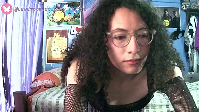 lewd mooncat online show from 04-15-26, 10:10