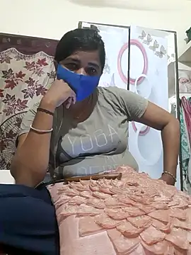 Tamil Luckly girl online show from 05-01-26, 02:10