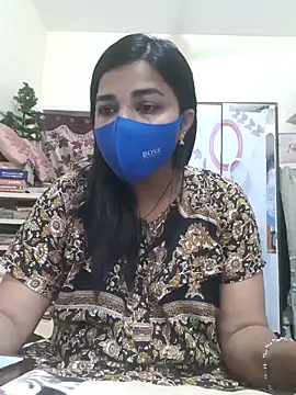 Snapshot of Tamil_Luckly_girl chatting on 06-12-26, 06:23 Tamil Luckly girl online show from 06-12-26, 06:23
