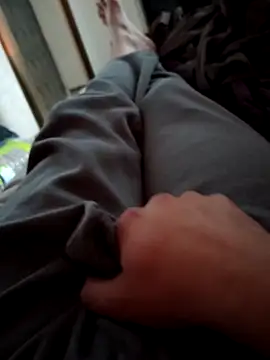 Snapshot of valetrav5 chatting on 02-15-26, 09:00 valetrav5 online show from 02-15-26, 09:00