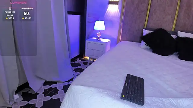 PerlaRogerss  online show from 02-18-26, 10:22