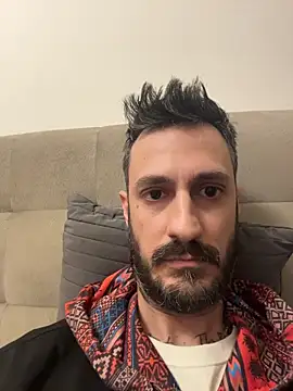 livegreek online show from 04-14-26, 03:07