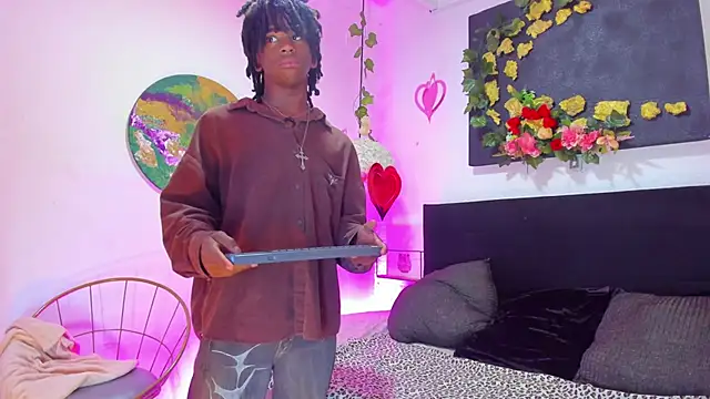 Snapshot of Mashall_lee chatting on 02-26-26, 07:13 Mashall lee online show from 02-26-26, 07:13