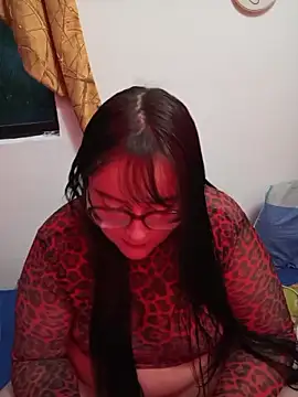 daphneev online show from 05-17-26, 11:12