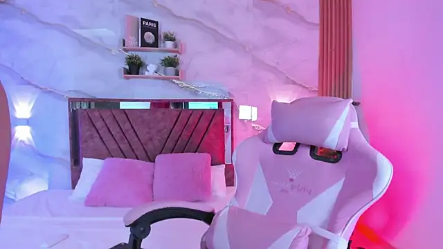 your whore Salome online show from 03-27-26, 06:51