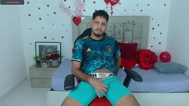 mister fox723 online show from 02-23-26, 05:16