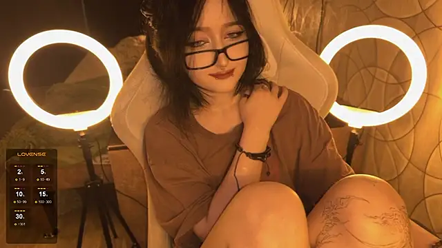 Snapshot of SinSpirits chatting on 06-16-26, 05:54 SinSpirits online show from 06-16-26, 05:54