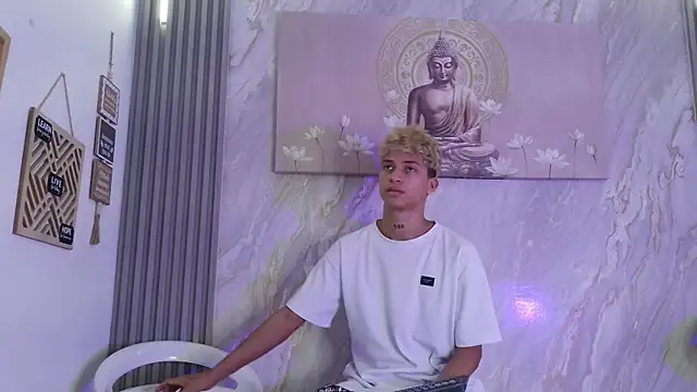 GOLD BOYS online show from 04-19-26, 08:02