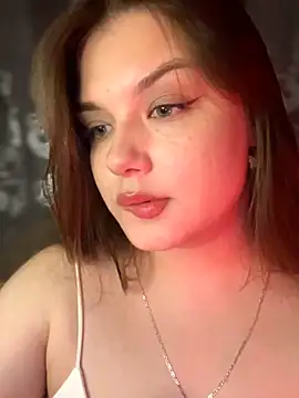 Snapshot of SophieLees chatting on 03-26-26, 07:19 SophieLees online show from 03-26-26, 07:19