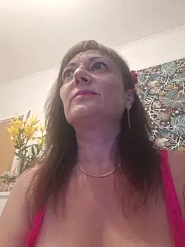 SaraGina online show from 05-28-26, 07:55