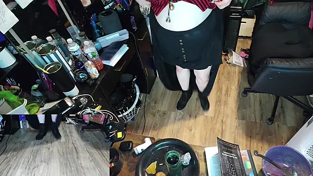 Sinstresshemlock online show from 06-11-26, 02:53