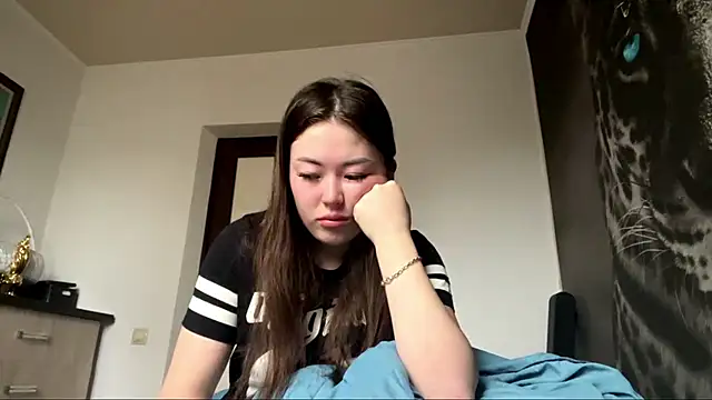 AudieGravely online show from 04-08-26, 02:33