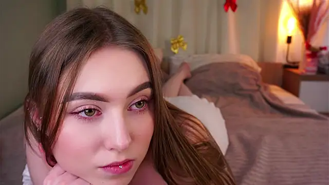 Snapshot of LorileeRuetz chatting on 02-26-26, 12:26 LorileeRuetz online show from 02-26-26, 12:26