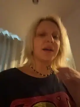 Snapshot of urlittlebaby666 chatting on 03-05-26, 09:16 urlittlebaby666 online show from 03-05-26, 09:16