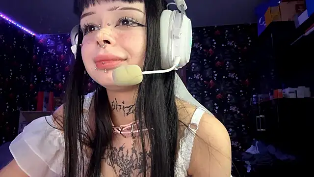 Luna Sohotti online show from 03-04-26, 03:29