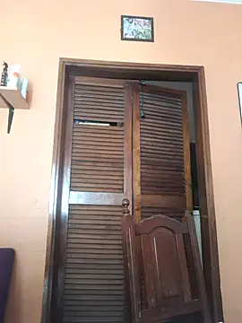 Lucia queen online show from 03-31-26, 05:57