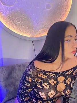 Snapshot of MegannNoireX chatting on 03-18-26, 01:42 MegannNoireX online show from 03-18-26, 01:42