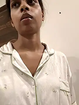 Rani1993 online show from 04-18-26, 07:58