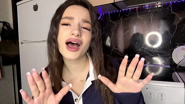 Kosandra k online show from 04-10-26, 10:42