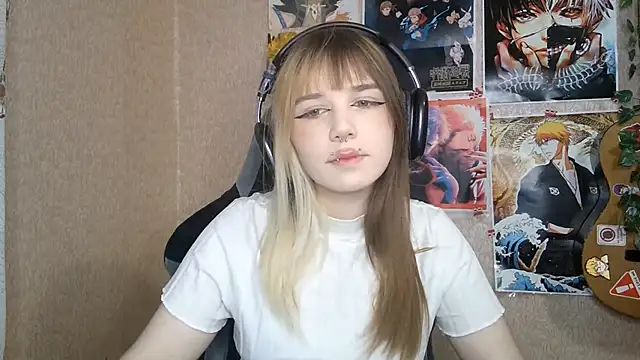 MilaTyan online show from 06-13-26, 04:05