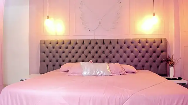 hillary bigbutt online show from 03-09-26, 03:43