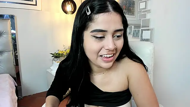Snapshot of mila_quin chatting on 05-30-26, 07:55 mila quin online show from 05-30-26, 07:55