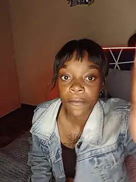 Ebony Colossus online show from 07-18-26, 03:27