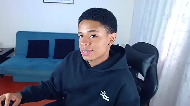 liiam3 online show from 03-12-26, 08:59