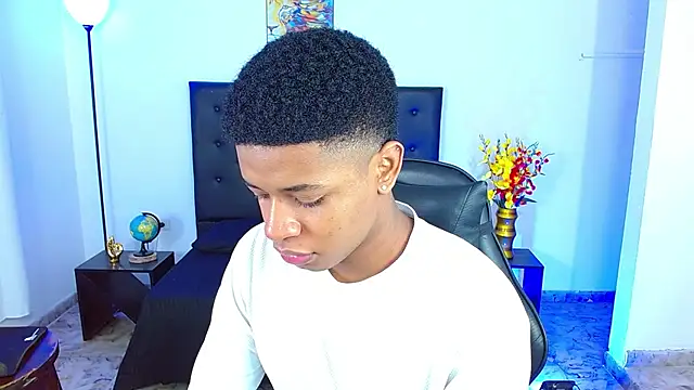 liiam3 online show from 04-17-26, 09:18