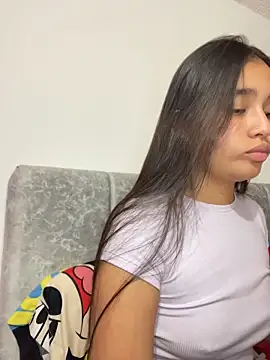 I Samanthaa online show from 04-22-26, 02:36