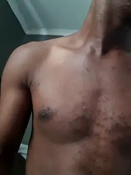 DeclawedPoise online show from 03-19-26, 06:50