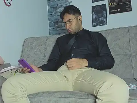 Justdavid  online show from 04-28-26, 06:13