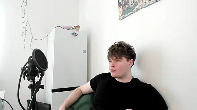 Snapshot of _hetero chatting on 02-24-26, 12:14 hetero online show from 02-24-26, 12:14