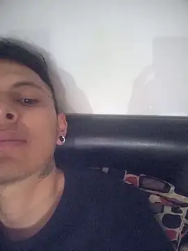 Snapshot of bocho10 chatting on 02-23-26, 05:05 bocho10 online show from 02-23-26, 05:05
