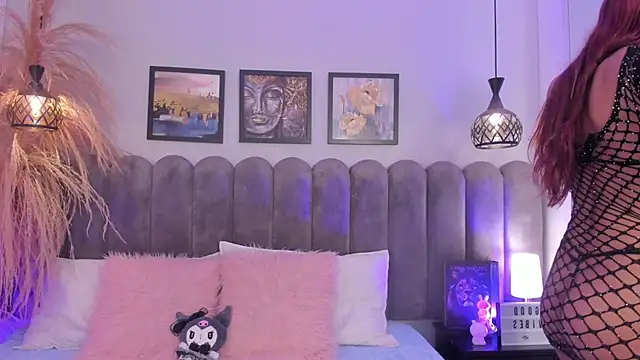 Bella  Peach online show from 04-22-26, 03:09