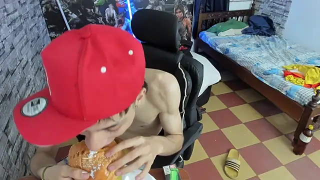 wex 077 online show from 04-15-26, 01:56