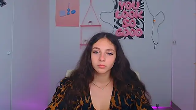 KissMeJulia online show from 07-20-26, 05:33