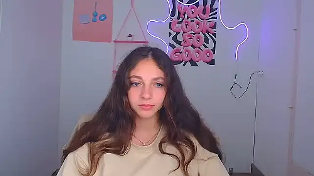 KissMeJulia online show from 07-28-26, 05:47