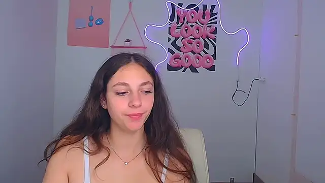 KissMeJulia online show from 07-29-26, 05:38