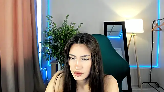Snapshot of Adele_Lanea chatting on 04-28-26, 01:26 Adele Lanea online show from 04-28-26, 01:26