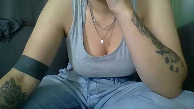 Geileboef28 online show from 07-27-26, 12:12