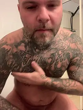 Snapshot of cruising-land chatting on 02-25-26, 10:25 cruising-land online show from 02-25-26, 10:25