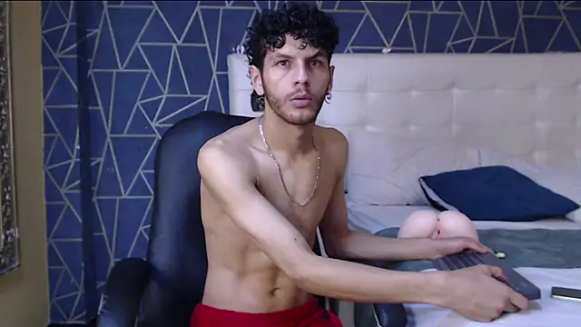 LuckySammer online show from 02-24-26, 12:14