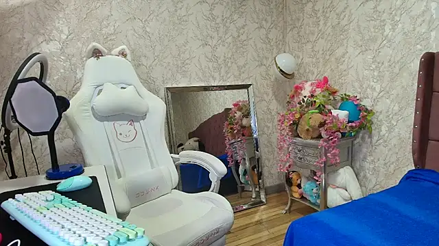 SelinaRussell online show from 05-16-26, 11:57
