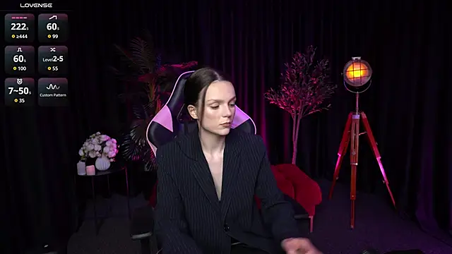 Wild Alice me online show from 04-01-26, 02:58