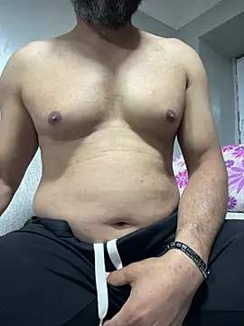 Snapshot of TurkeyMen chatting on 05-19-26, 06:25 TurkeyMen online show from 05-19-26, 06:25