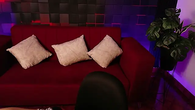 Alessia Monroe  online show from 05-27-26, 08:39