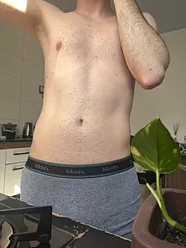 priv2097 online show from 08-01-26, 05:23